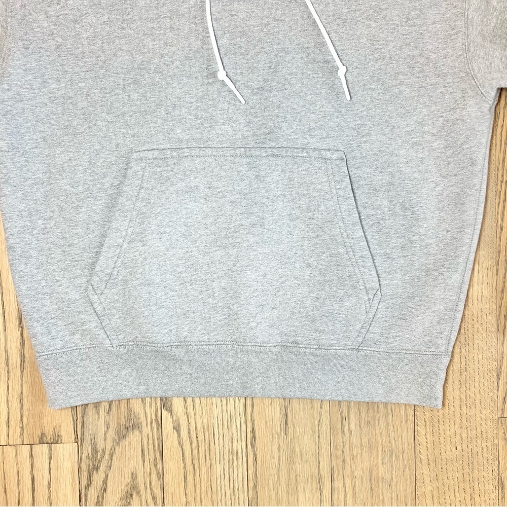 NIKE Men’s Logo Embroidered Cotton Blend Jersey Pullover Hoodie Size Medium - Picture 3 of 10